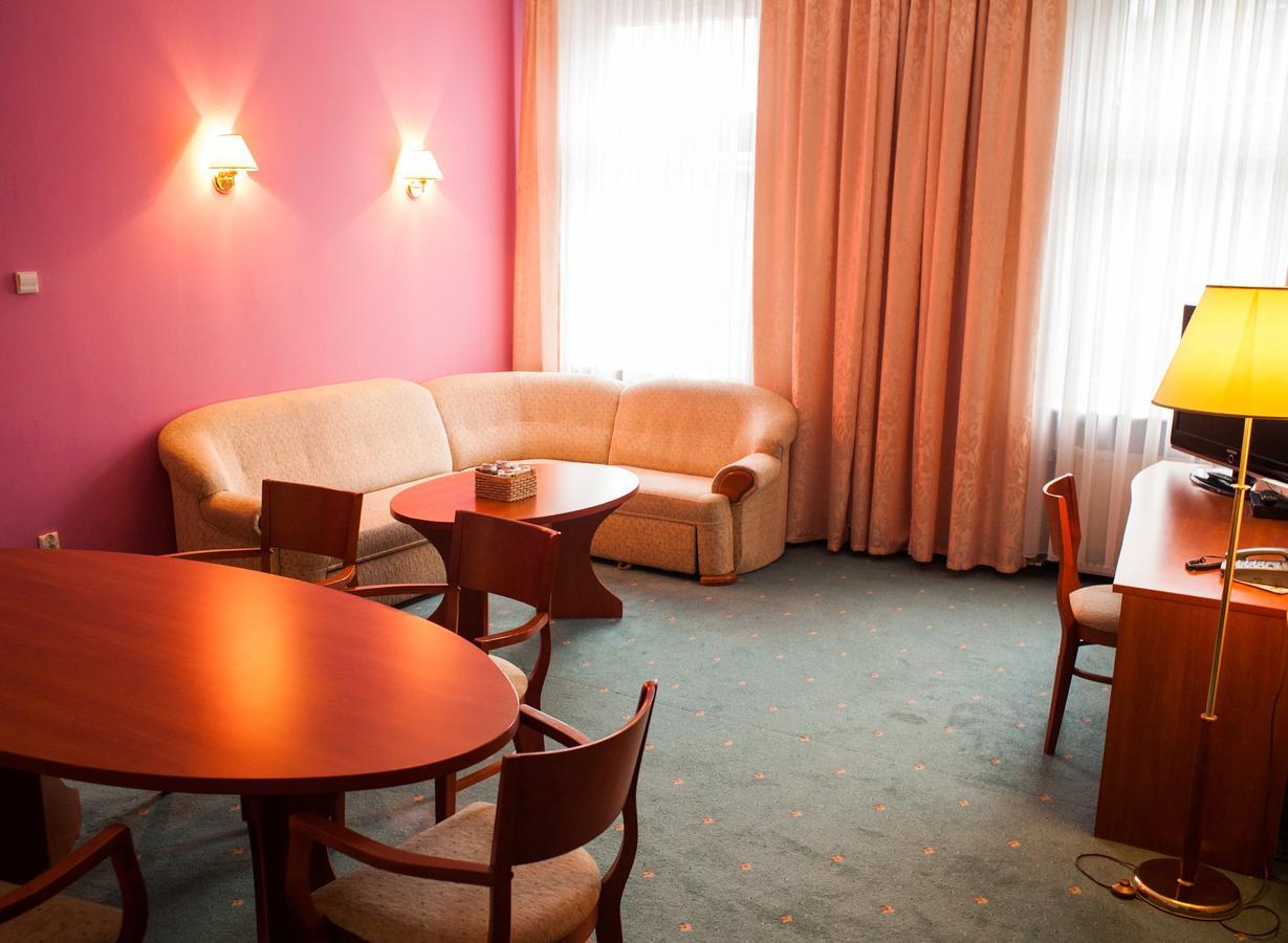 Hostel Ratuszowy Bydgoszcz Exteriör bild