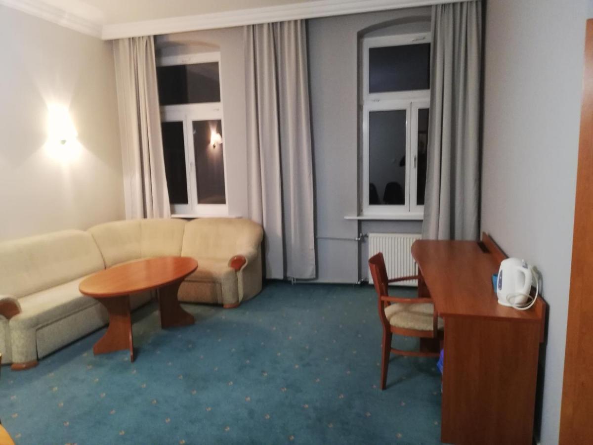 Hostel Ratuszowy Bydgoszcz Exteriör bild
