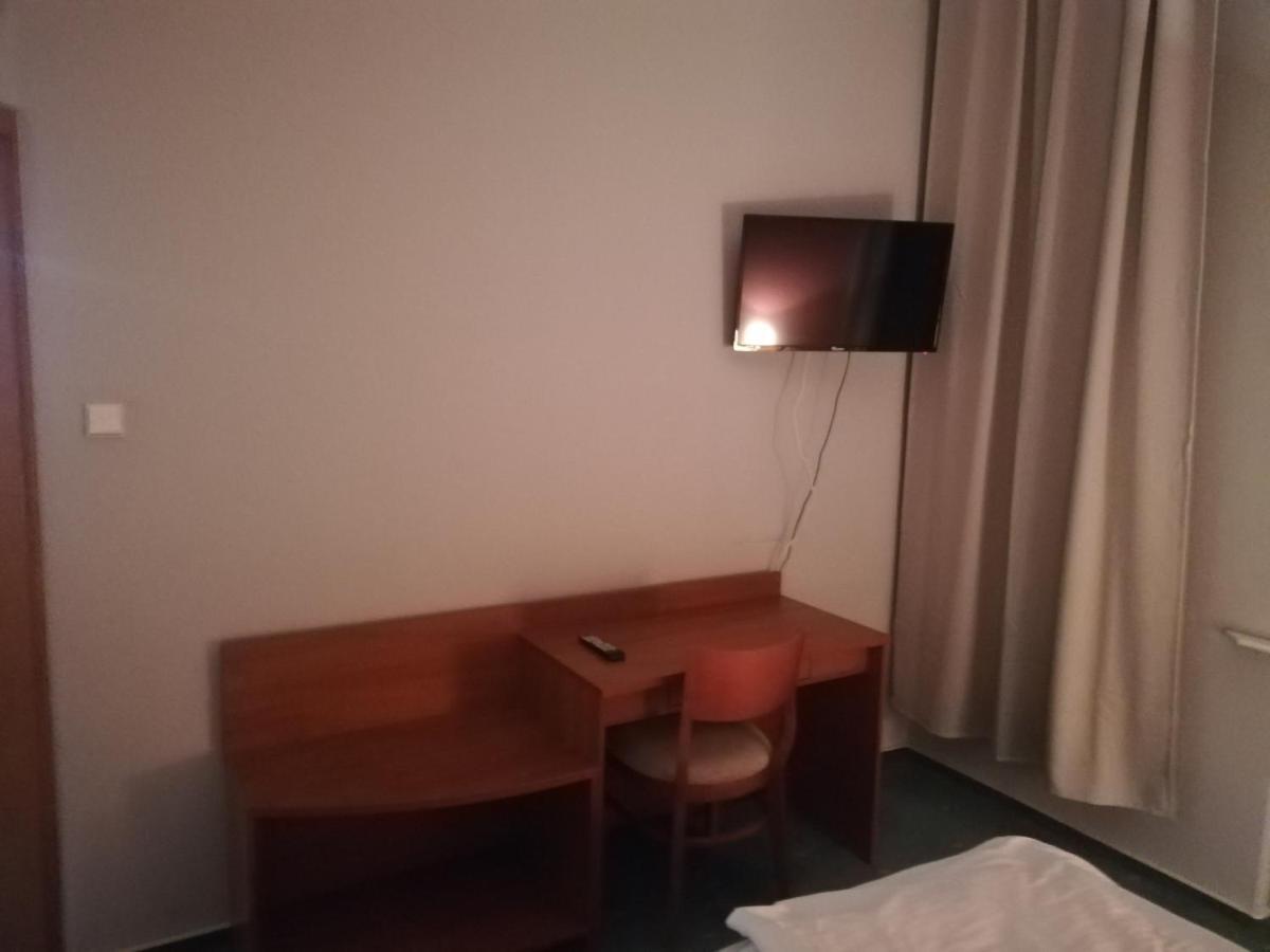 Hostel Ratuszowy Bydgoszcz Exteriör bild